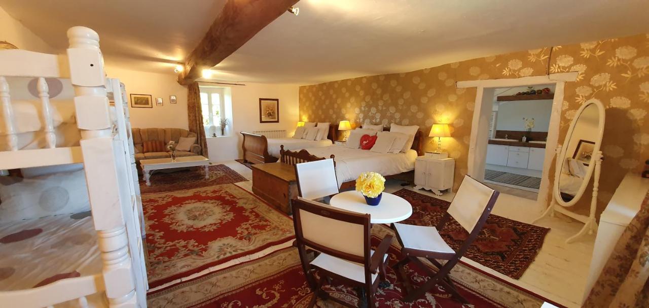 Wisteria House Bed & Breakfast Chanteloup  Luaran gambar