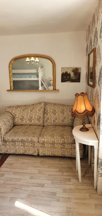 Wisteria House Bed & Breakfast Chanteloup  Luaran gambar
