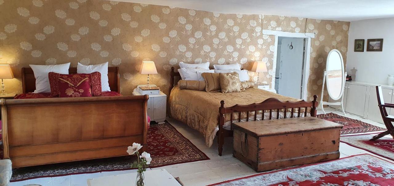 Wisteria House Bed & Breakfast Chanteloup  Luaran gambar