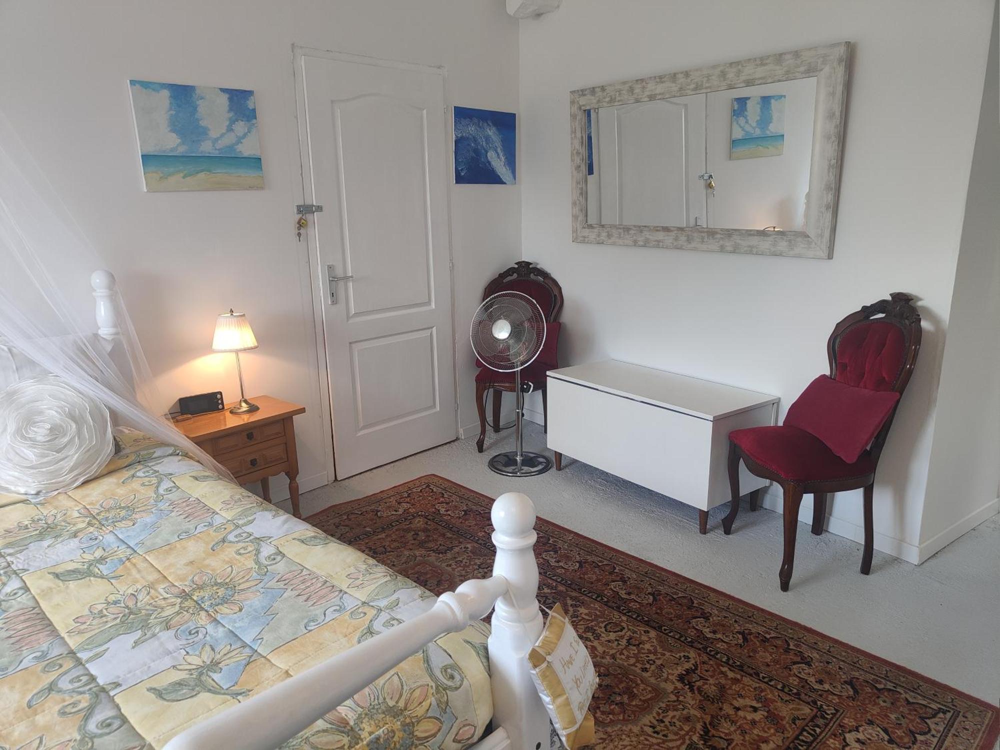 Wisteria House Bed & Breakfast Chanteloup  Luaran gambar