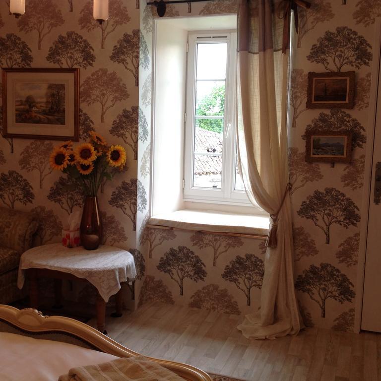 Wisteria House Bed & Breakfast Chanteloup  Luaran gambar